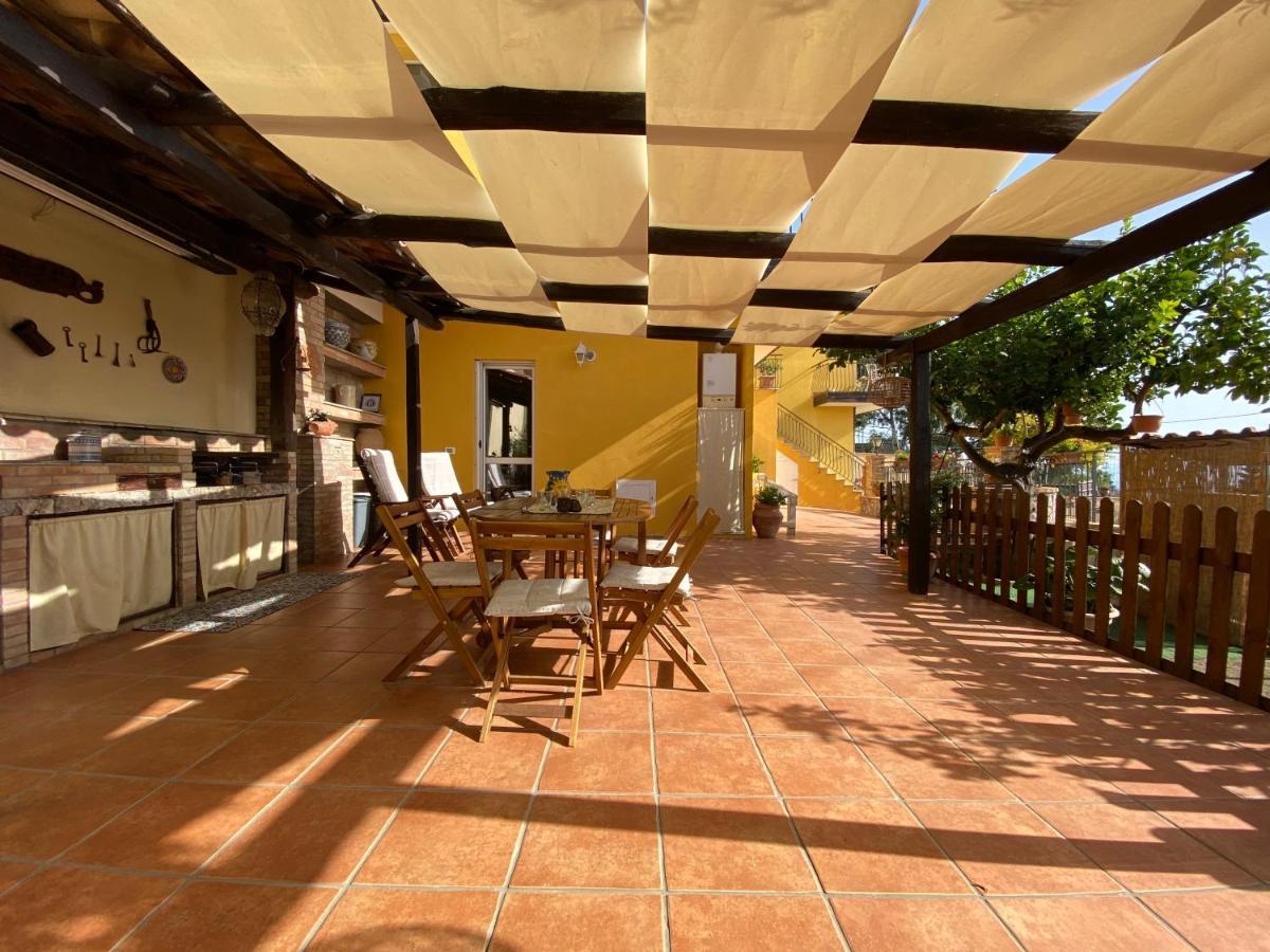 Casa Vacanze Marale Castelmola Buitenkant foto
